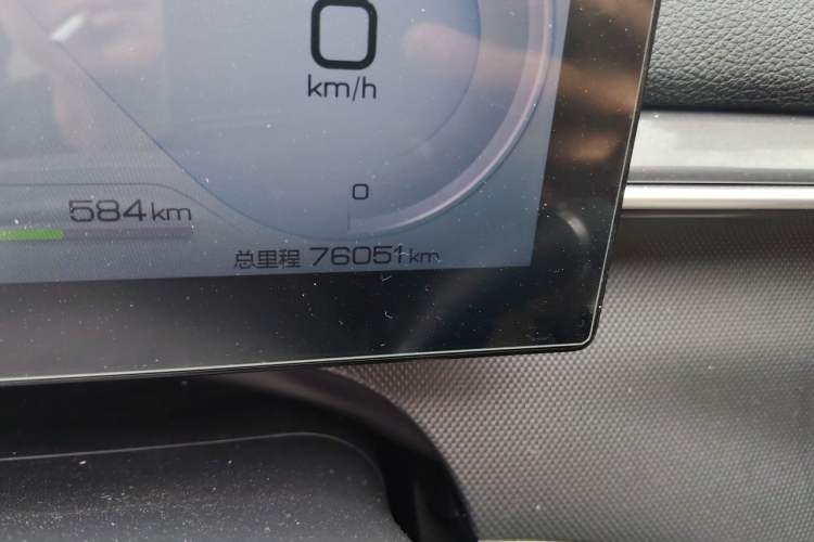 Used BYD Destroyer 05 2022 DM-i 120KM Prestige Model Odometer Close Up