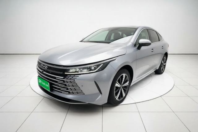 Używany BYD Destroyer 05 2022 DM-i 120KM Prestige Model