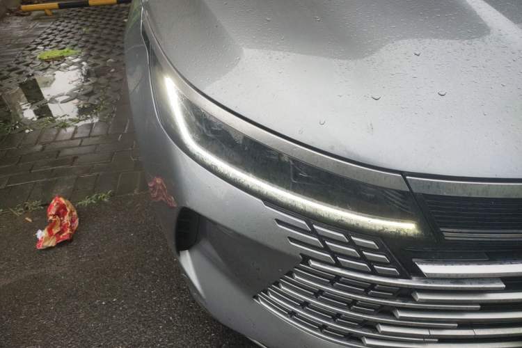 Used BYD Destroyer 05 2022 DM-i 120KM Prestige Model Right Front Headlight