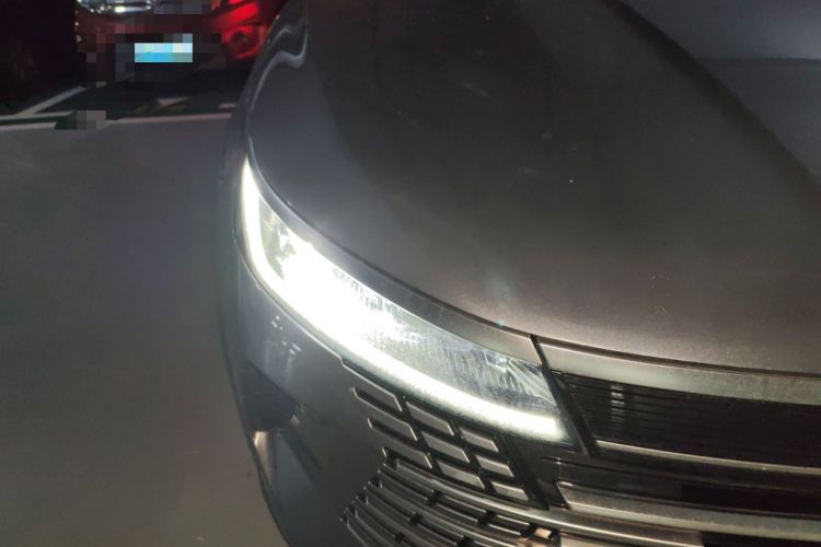 Used BYD Destroyer 05 2022 DM-i 120KM Prestige Model Right Front Headlight