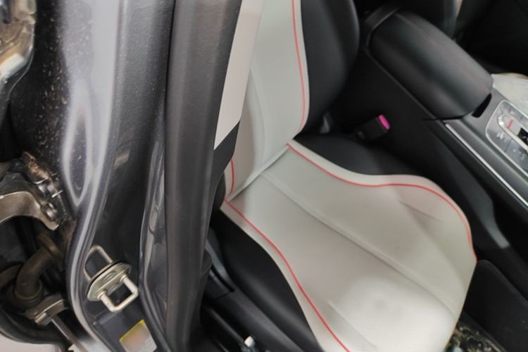 Used BYD Destroyer 05 2022 DM-i 55KM Prestige Model Right Front Seat