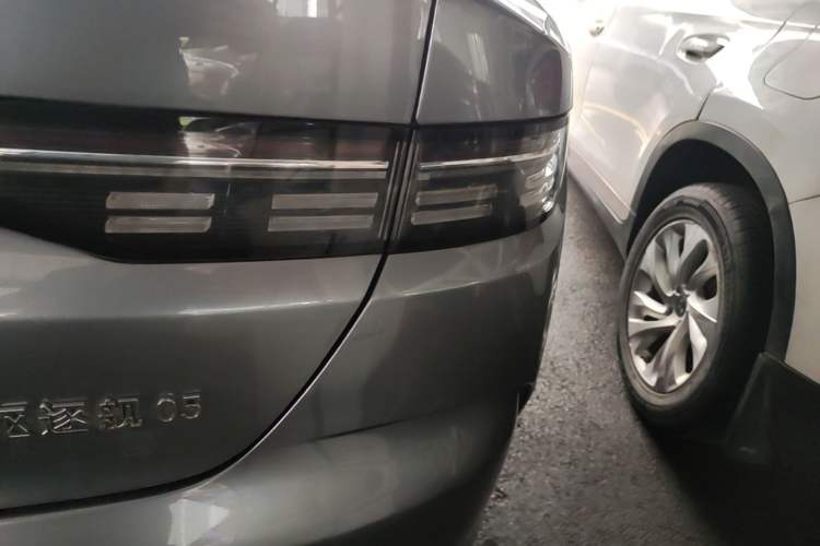 Used BYD Destroyer 05 2022 DM-i 120KM Prestige Model Right Rear Taillight