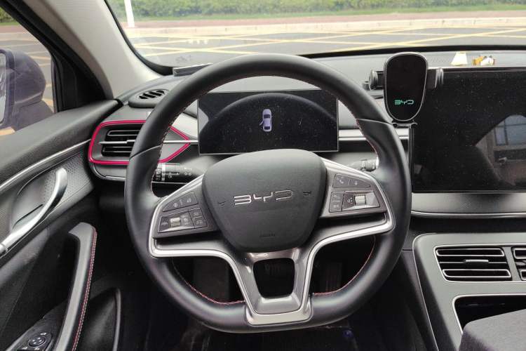 Used BYD Destroyer 05 2022 DM-i 55KM Prestige Model Steering Wheel
