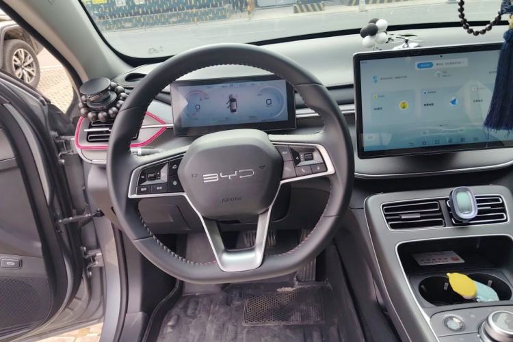 Used BYD Destroyer 05 2022 DM-i 120KM Prestige Model Steering Wheel