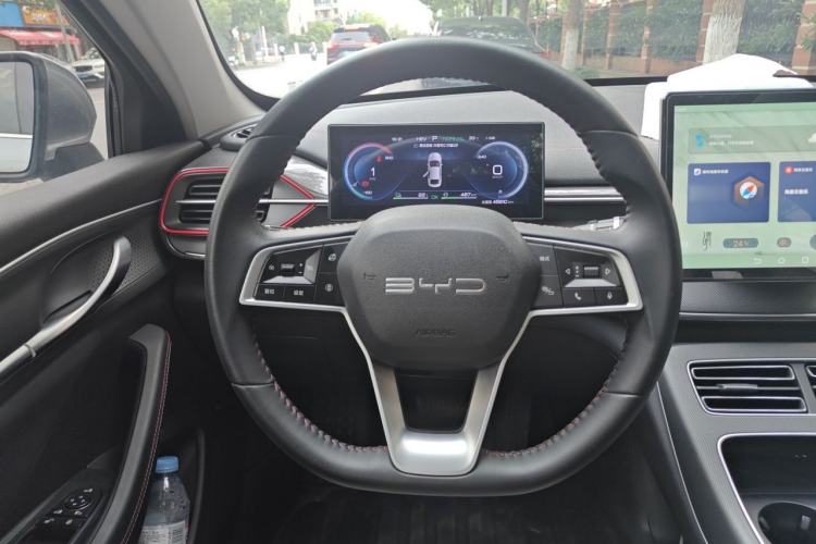 Used BYD Destroyer 05 2022 DM-i 55KM Luxury Model Steering Wheel