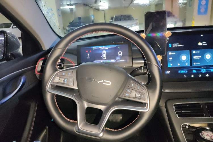 Used BYD Destroyer 05 2022 DM-i 55KM Prestige Model Steering Wheel