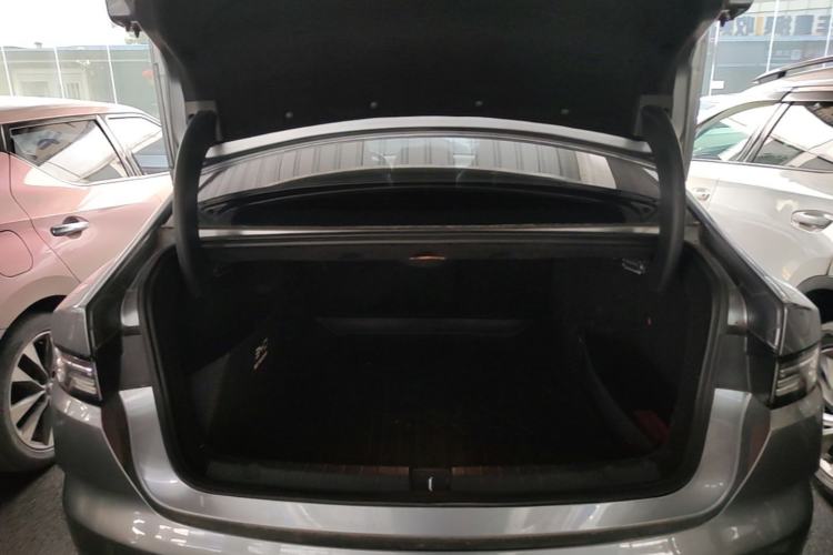 Used BYD Destroyer 05 2022 DM-i 120KM Prestige Model Trunk