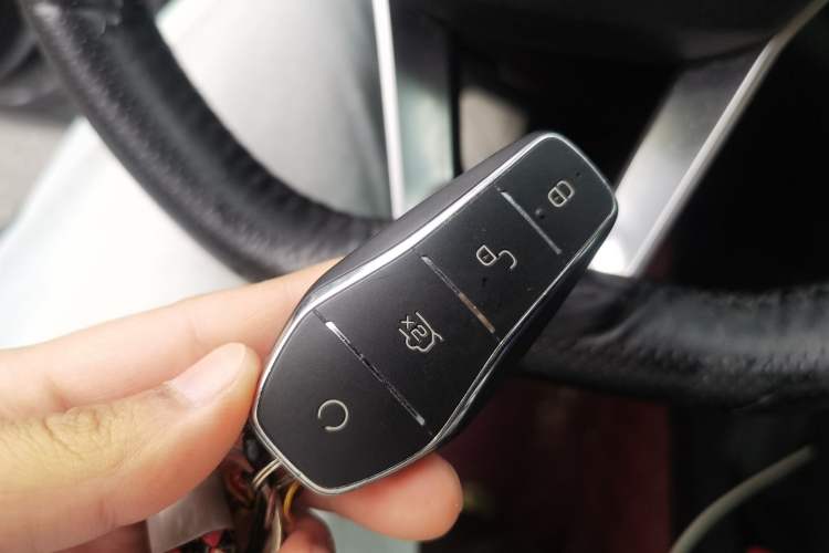 Used BYD Destroyer 05 2022 DM-i 55KM Luxury Model Vehicle Key