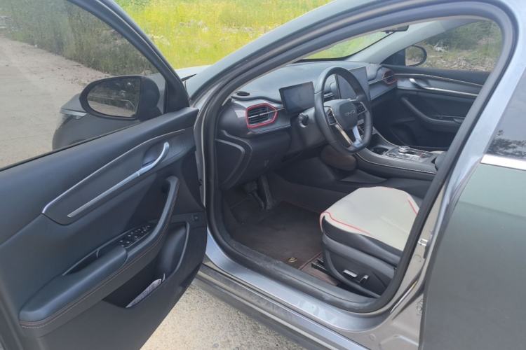 Used BYD Destroyer 05 2022 DM-i 120KM Prestige Model Driver Seat