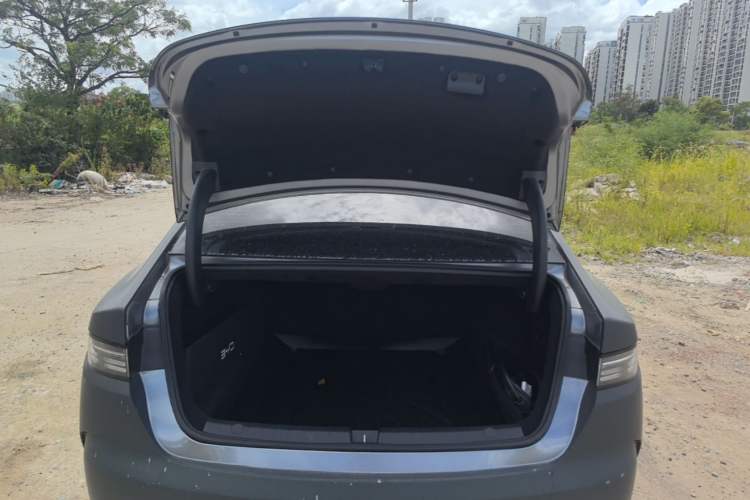 Used BYD Destroyer 05 2022 DM-i 120KM Prestige Model Trunk