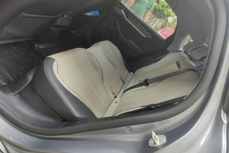 Used BYD Destroyer 05 2022 DM-i 120KM Prestige Model Left Rear Seat