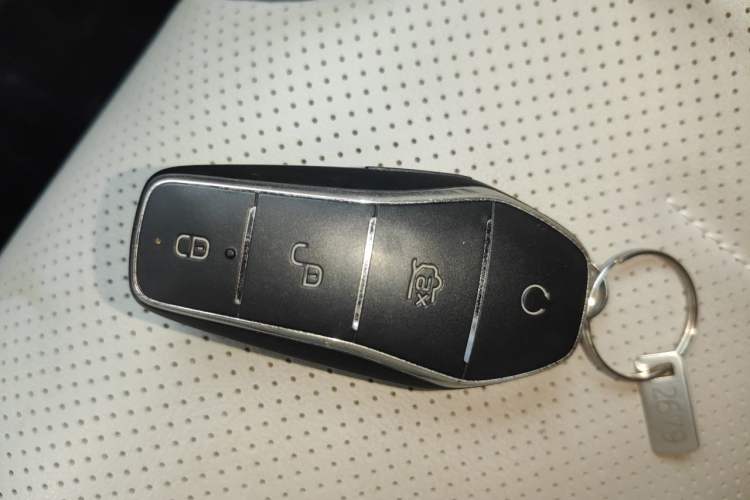 Used BYD Destroyer 05 2022 DM-i 120KM Prestige Model Vehicle Key