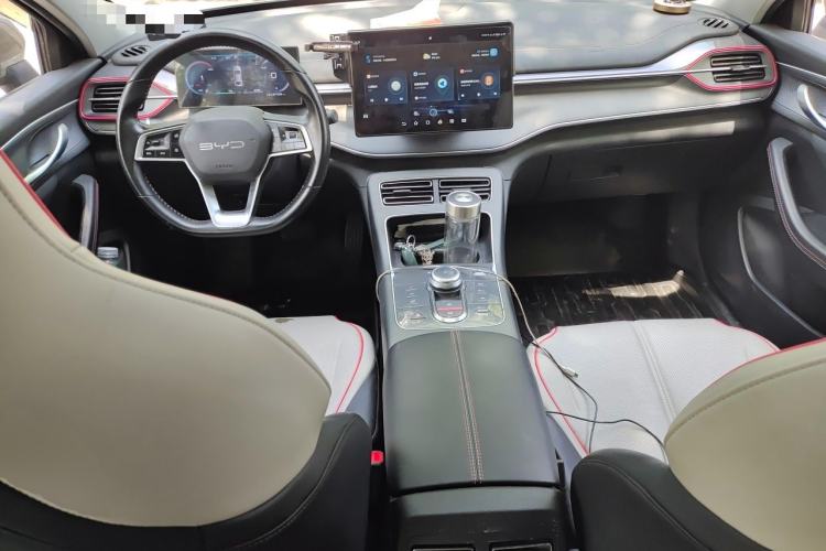 Used BYD Destroyer 05 2022 DM-i 120KM Prestige Model Center Console
