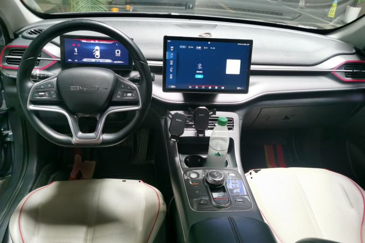 Used BYD Destroyer 05 2022 DM-i 55KM Prestige Model Center Console