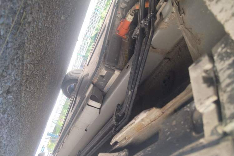 Used BYD Destroyer 05 2022 DM-i 120KM Prestige Model Chassis Front Left