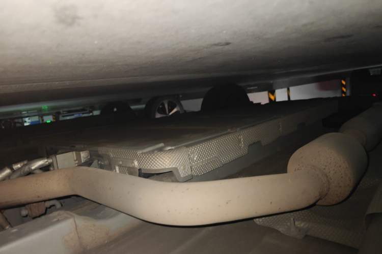 Used BYD Destroyer 05 2022 DM-i 55KM Prestige Model Chassis Front Right