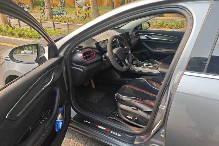 Used BYD Destroyer 05 2022 DM-i 55KM Prestige Model Driver Seat