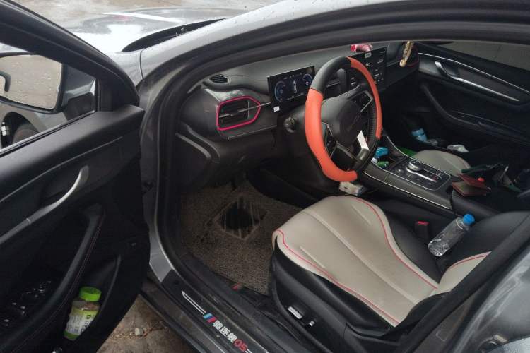 Used BYD Destroyer 05 2022 DM-i 55KM Luxury Model Driver Seat