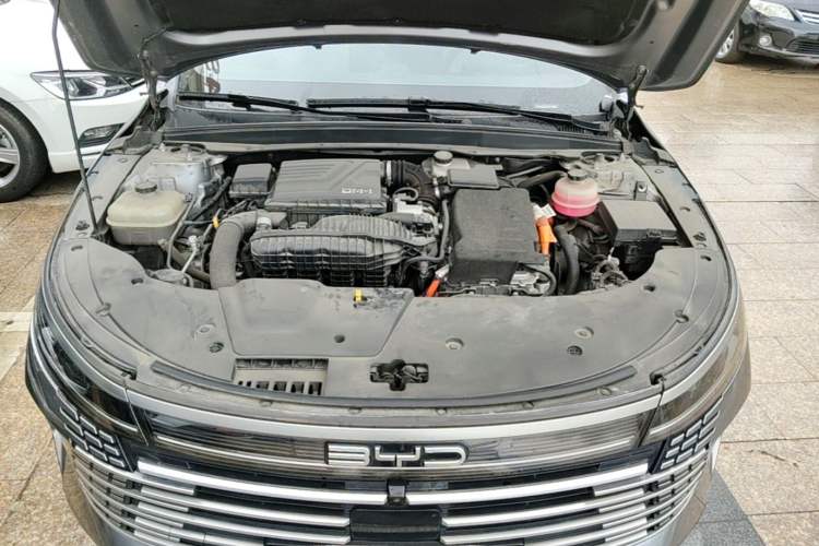 Used BYD Destroyer 05 2022 DM-i 120KM Prestige Model Engine Bay