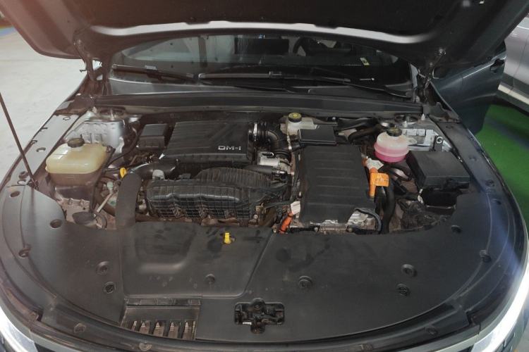 Used BYD Destroyer 05 2022 DM-i 55KM Prestige Model Engine Bay