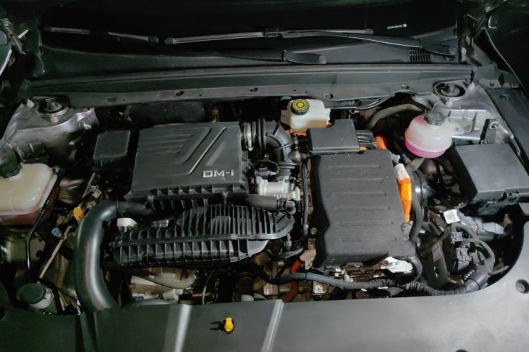 Used BYD Destroyer 05 2022 DM-i 55KM Comfort Model Engine Bay