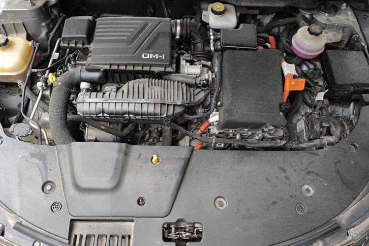 Used BYD Destroyer 05 2022 DM-i 120KM Prestige Model Engine Bay