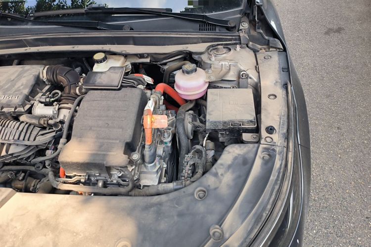 Used BYD Destroyer 05 2022 DM-i 120KM Prestige Model Engine Bay Left