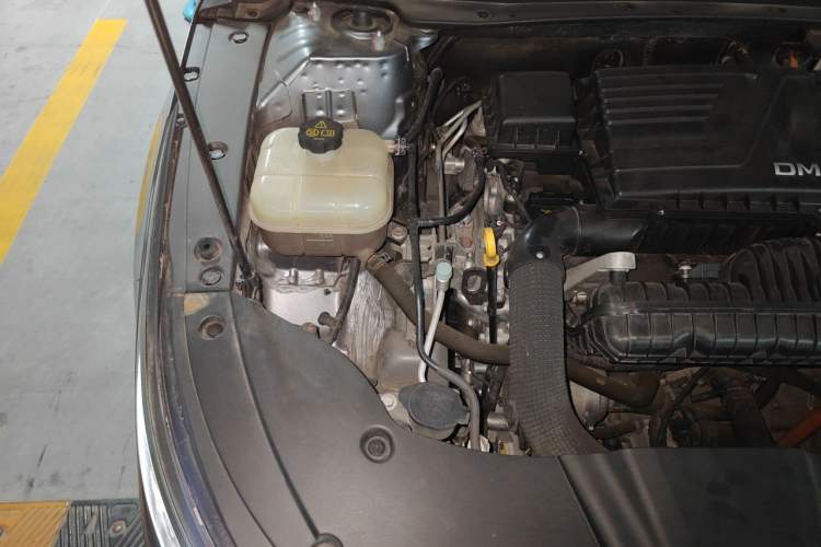 Used BYD Destroyer 05 2022 DM-i 55KM Prestige Model Engine Bay Right