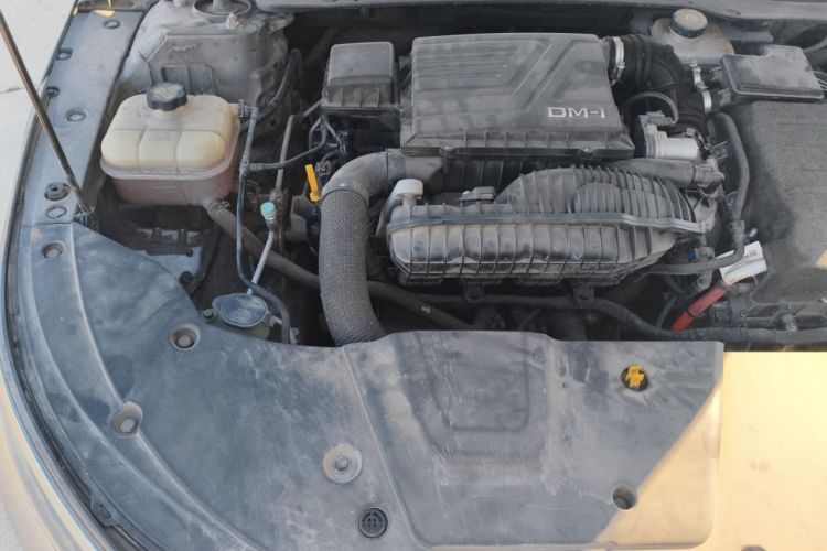 Used BYD Destroyer 05 2022 DM-i 120KM Flagship Model Engine Bay Right