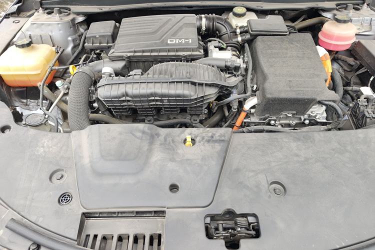 Used BYD Destroyer 05 2022 DM-i 55KM Luxury Model Engine Bay