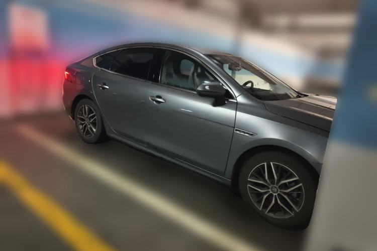 Used BYD Destroyer 05 2022 DM-i 55KM Prestige Model Front Right 45 Deg