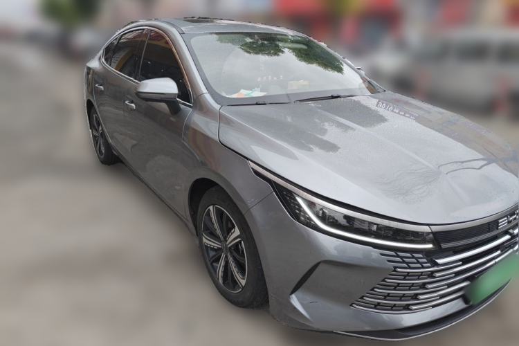 Used BYD Destroyer 05 2022 DM-i 55KM Luxury Model Front Right 45 Deg