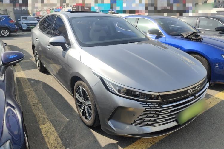 Used BYD Destroyer 05 2022 DM-i 55KM Luxury Model Front Right 45 Deg