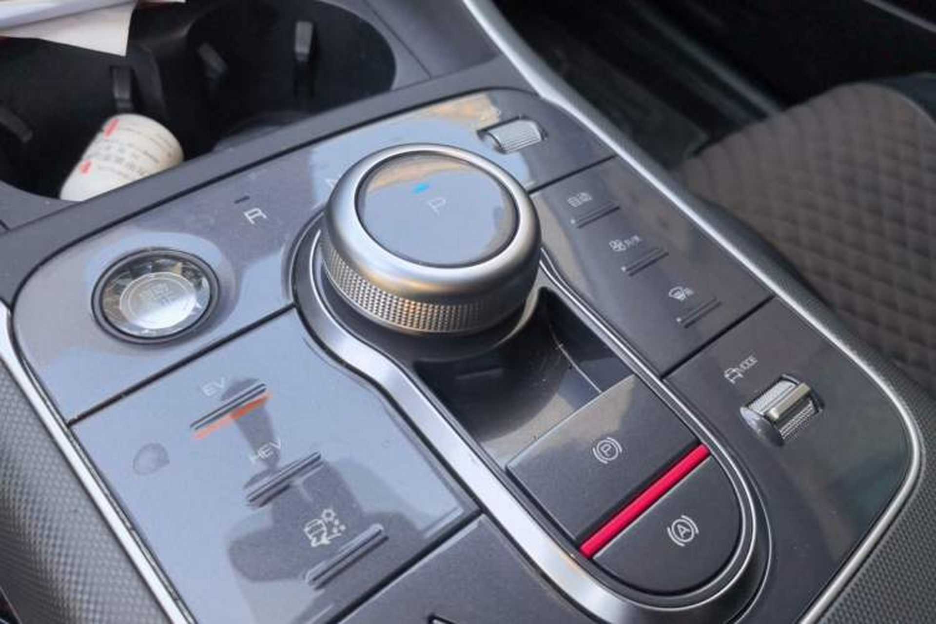 Used BYD Destroyer 05 2022 DM-i 120KM Prestige Model Gear Lever