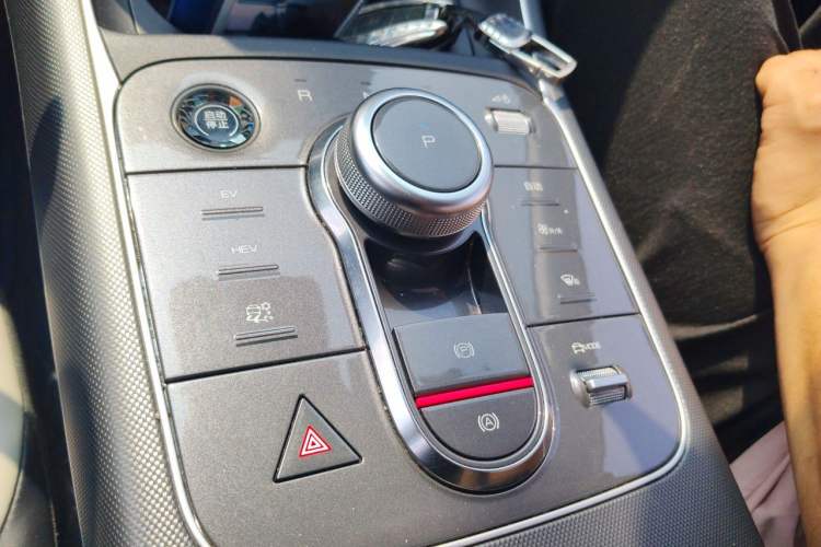 Used BYD Destroyer 05 2022 DM-i 55KM Prestige Model Gear Lever