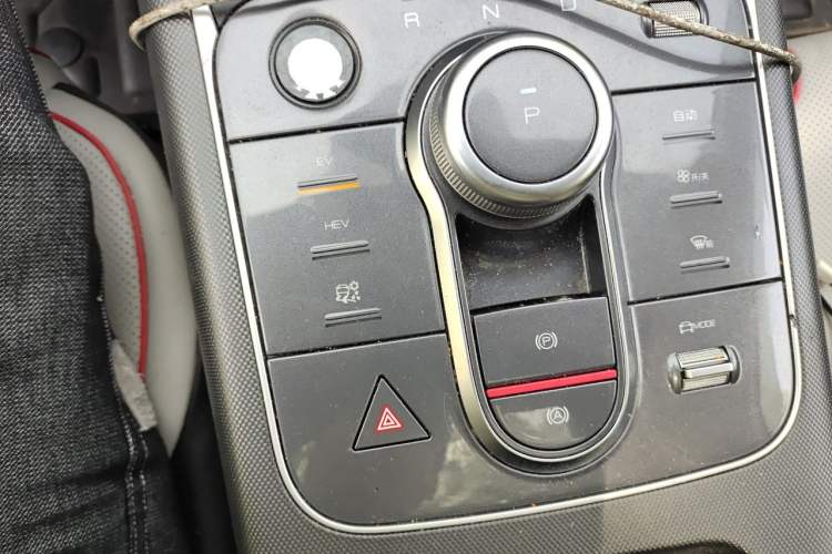 Used BYD Destroyer 05 2022 DM-i 120KM Prestige Model Gear Lever