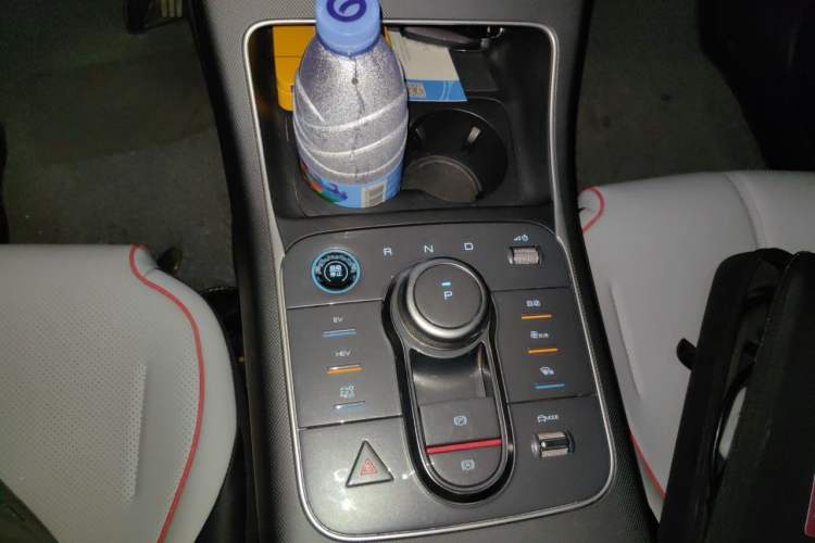 Used BYD Destroyer 05 2022 DM-i 55KM Comfort Model Gear Lever