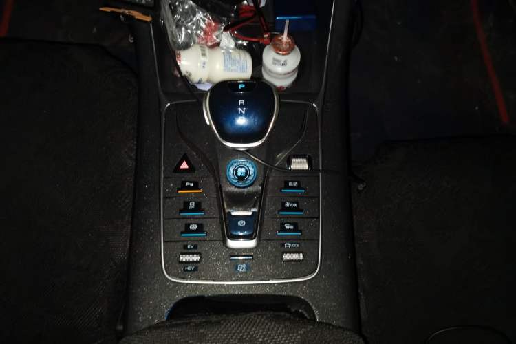 Used BYD Destroyer 05 2022 DM-i 55KM Comfort Model Gear Lever
