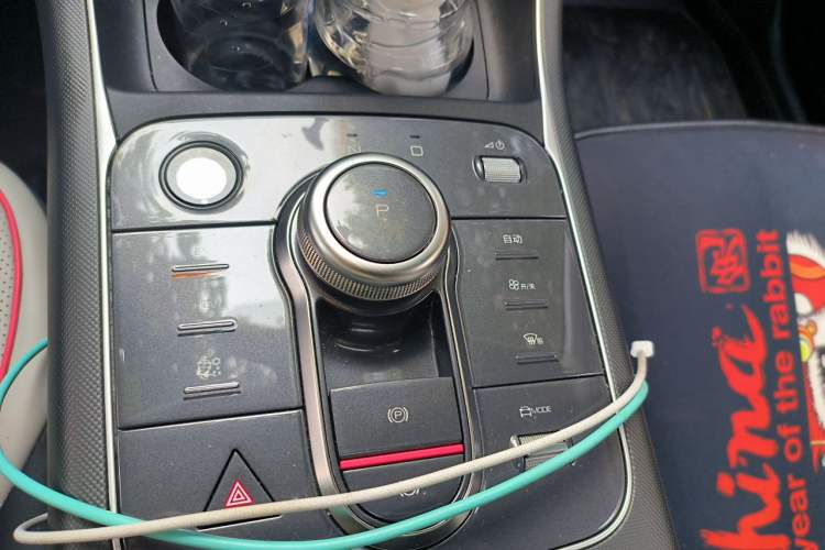 Used BYD Destroyer 05 2022 DM-i 120KM Prestige Model Gear Lever