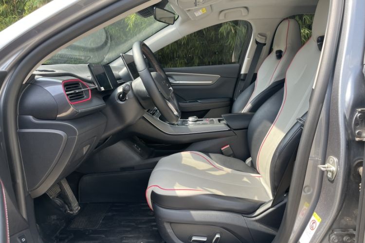 Used BYD Destroyer 05 2022 DM-i 120KM Flagship Model Interior 2