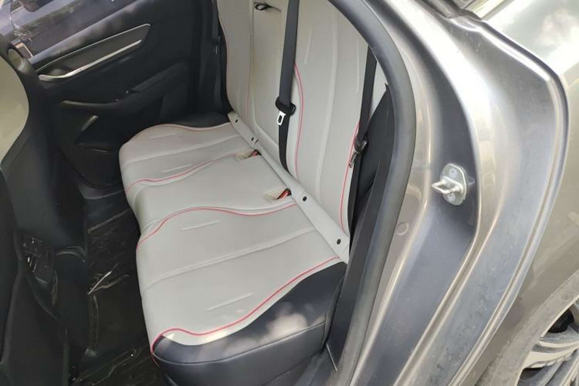 Used BYD Destroyer 05 2022 DM-i 120KM Prestige Model Left Rear Seat