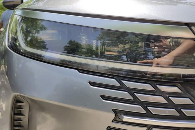 Used BYD Destroyer 05 2022 DM-i 120KM Prestige Model Right Front Headlight