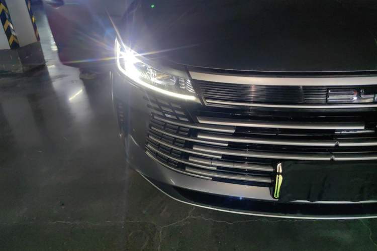 Used BYD Destroyer 05 2022 DM-i 55KM Comfort Model Right Front Headlight