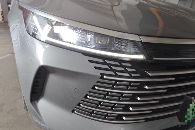 Used BYD Destroyer 05 2022 DM-i 55KM Prestige Model Right Front Headlight