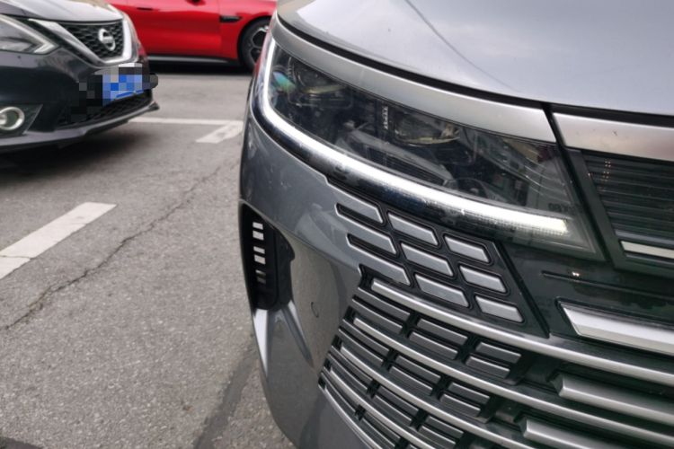 Used BYD Destroyer 05 2022 DM-i 55KM Prestige Model Right Front Headlight