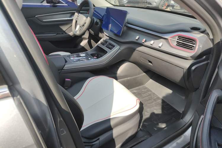 Used BYD Destroyer 05 2022 DM-i 55KM Luxury Model Right Front Seat