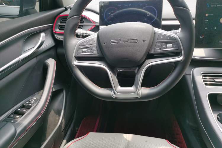 Used BYD Destroyer 05 2022 DM-i 55KM Prestige Model Steering Wheel