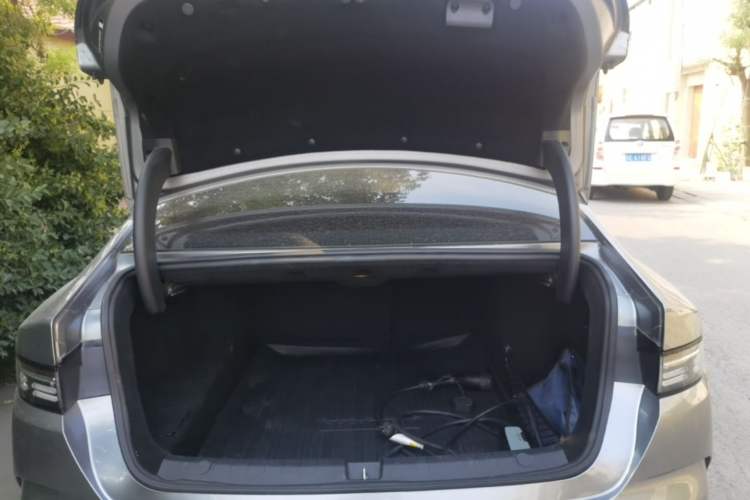 Used BYD Destroyer 05 2022 DM-i 55KM Comfort Model Trunk