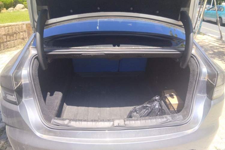 Used BYD Destroyer 05 2022 DM-i 120KM Prestige Model Trunk
