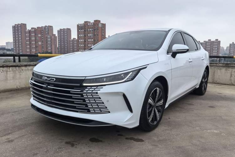 Used BYD Destroyer 05 2022 DM-i 120KM Prestige Model Guazi used car, China used car export, Used car for sale, Used  cars, Cheapest cars for sale
